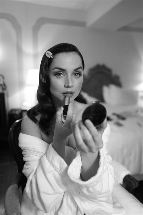 twitter estewe|EsteeLauder (@EsteeLauder) .